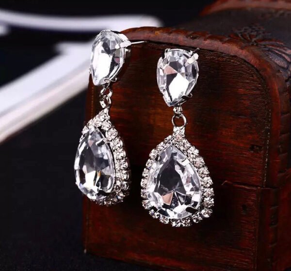 Boucles d'oreilles courte argenté