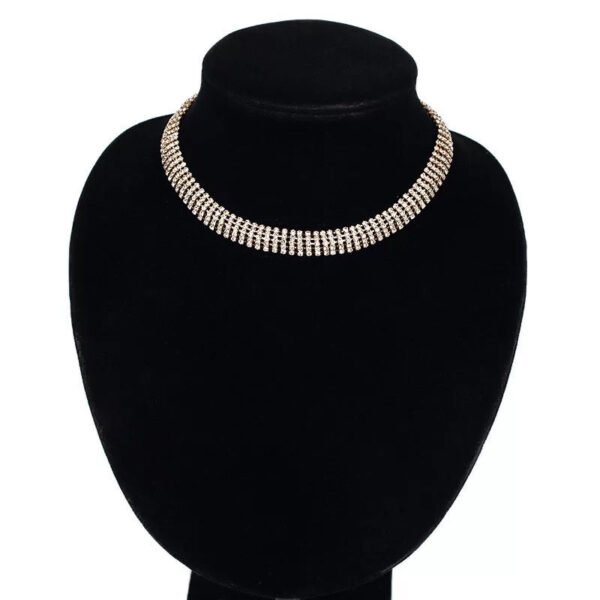 Collier ras de cou