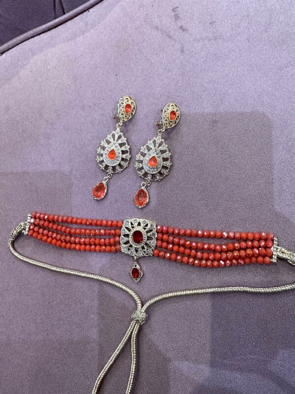 parure ras de cou doré orange – Image 2