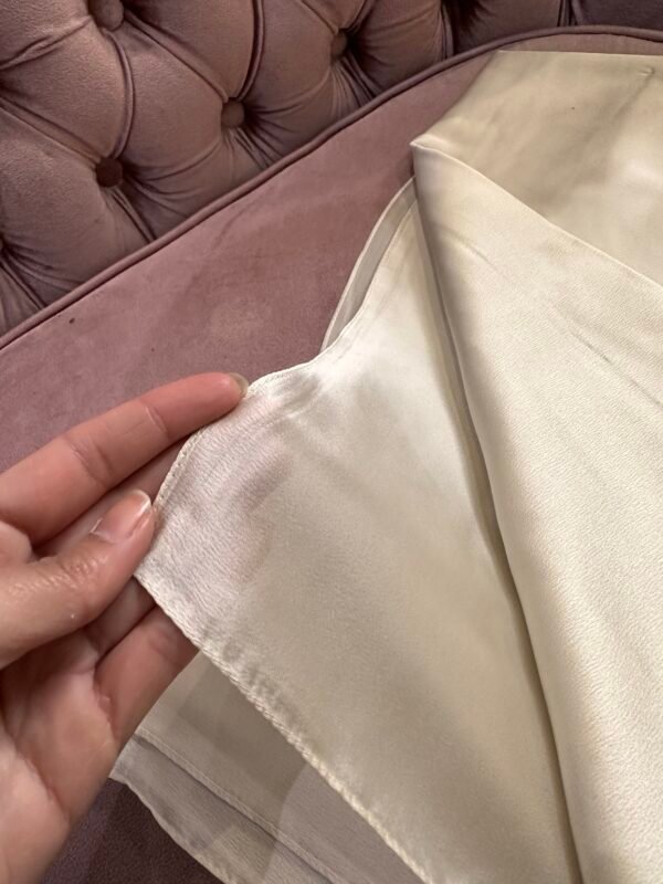 Étole - châle satin beige