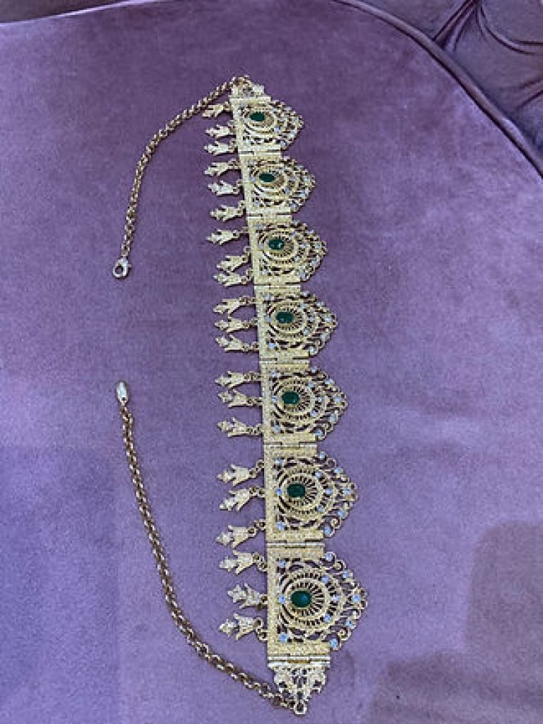 Bijoux de front style oriental strass vert4