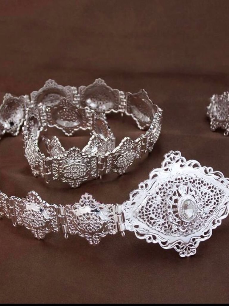 Ceinture métal argenté1 (1)